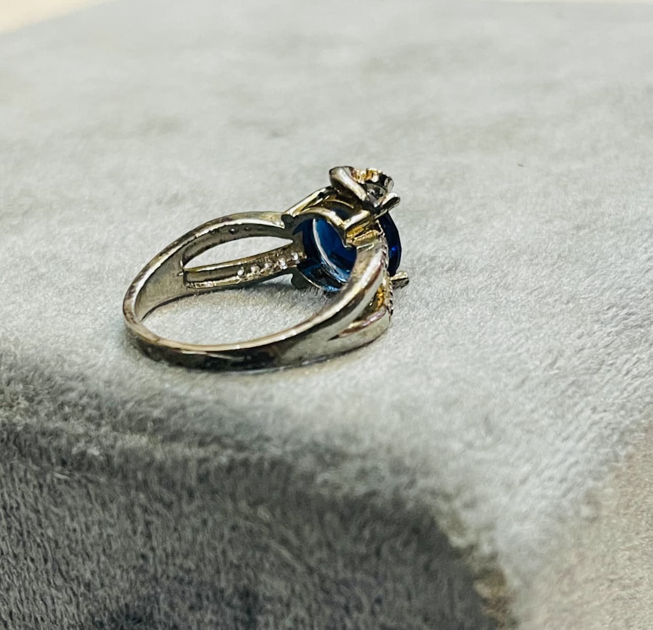 Elegant Gemstone Ring