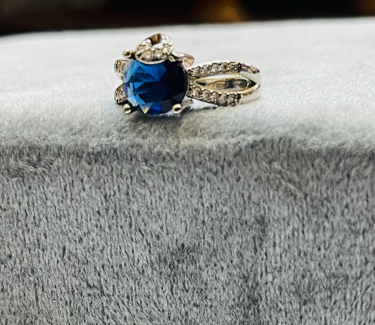 Elegant Gemstone Ring