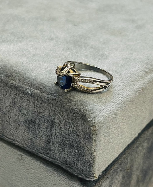 Elegant Gemstone Ring